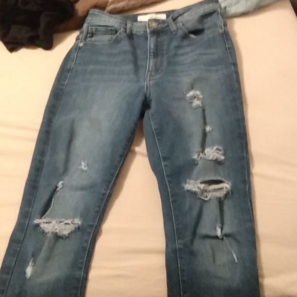 Jeans - Picture 2 of 5